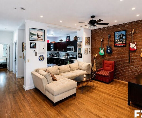 553 Gates Ave Apt 2, Brooklyn, NY 11221