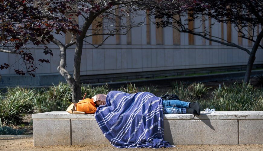 HUD Says Homelessness Surged 27% Since 2013 as Scott Turner Slams ‘Failed’ Policies