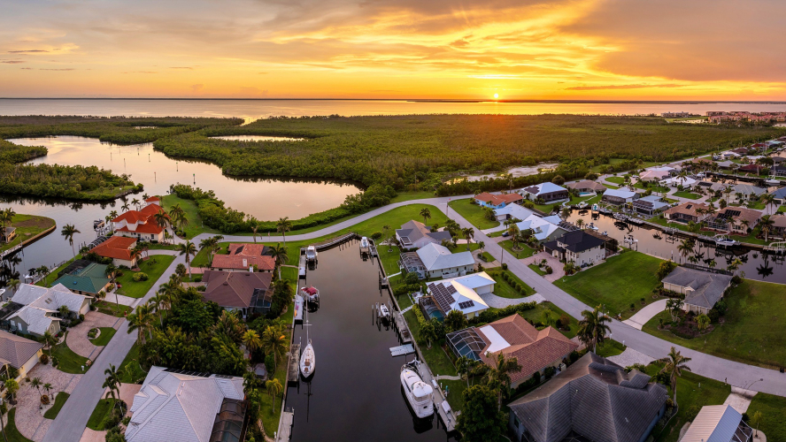 Florida Remains the Riskiest Housing Market for Price Declines