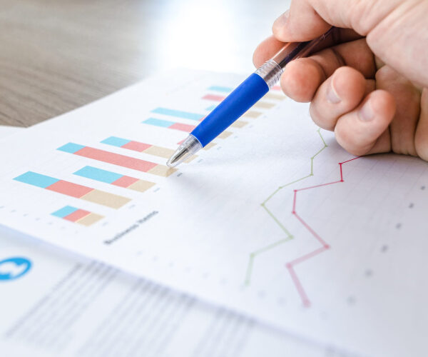 May 2026 Monthly Housing Report: Prices Fall, Pending Sales Rise | Realtor.com Research
