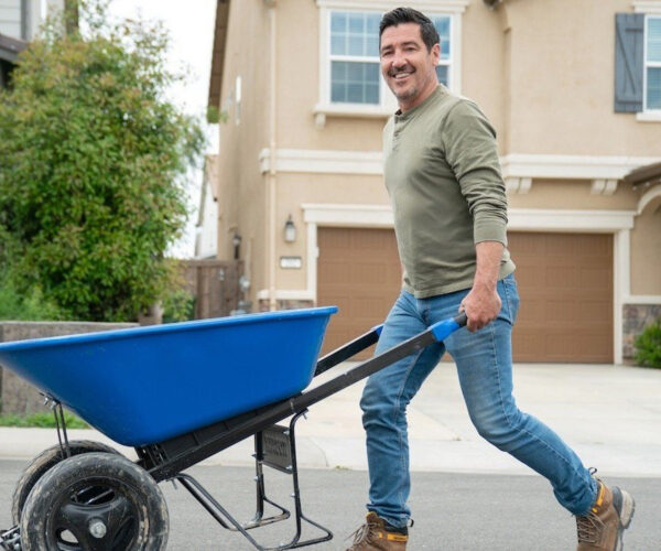 EXCLUSIVE: New Kids on the Block Star Jonathan Knight Reveals Why He Was So Hesitant To Revive HGTV Hit ‘Crashers’