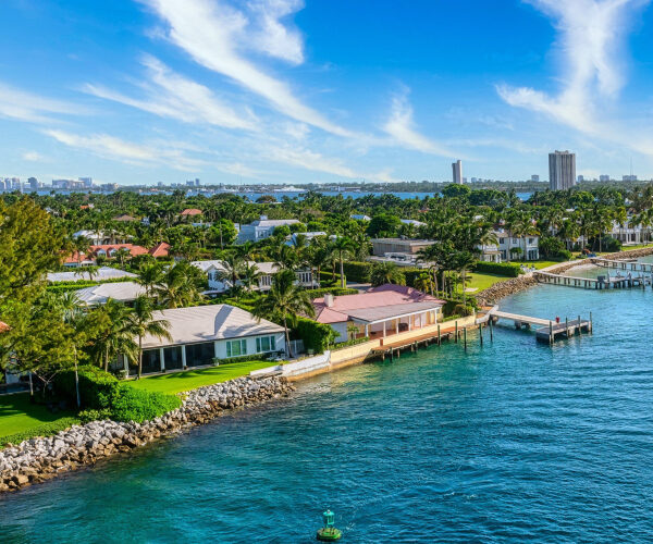 Florida Leads in Foreclosures as Filings Rise 14% Nationwide