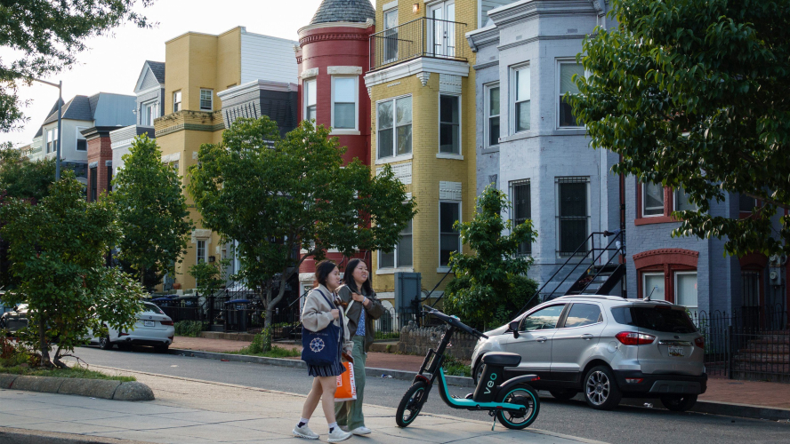 Buyers Want Walkability, but Agents Fear to Utter the Word