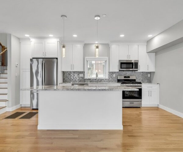 56 Franklin St Unit B, Somerville, MA 02145 | Realtor.com®