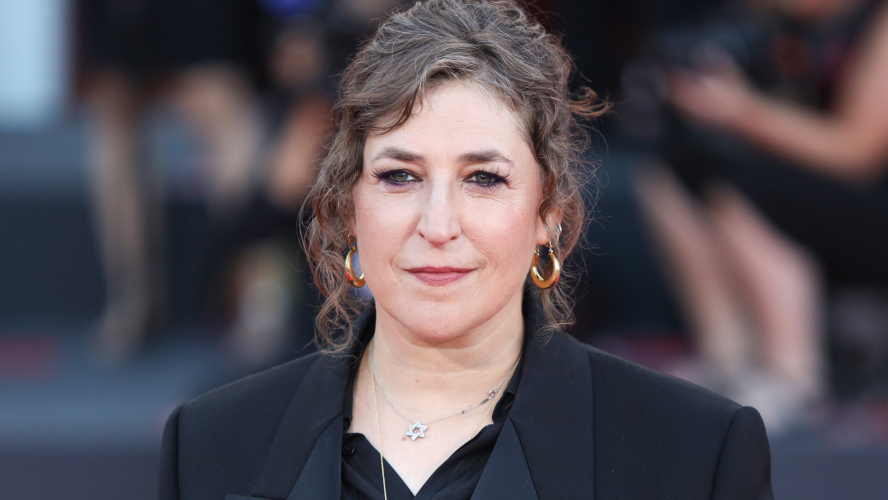 Mayim Bialik Says Public Backlash Left Her Feeling Unsafe in Her Own Home