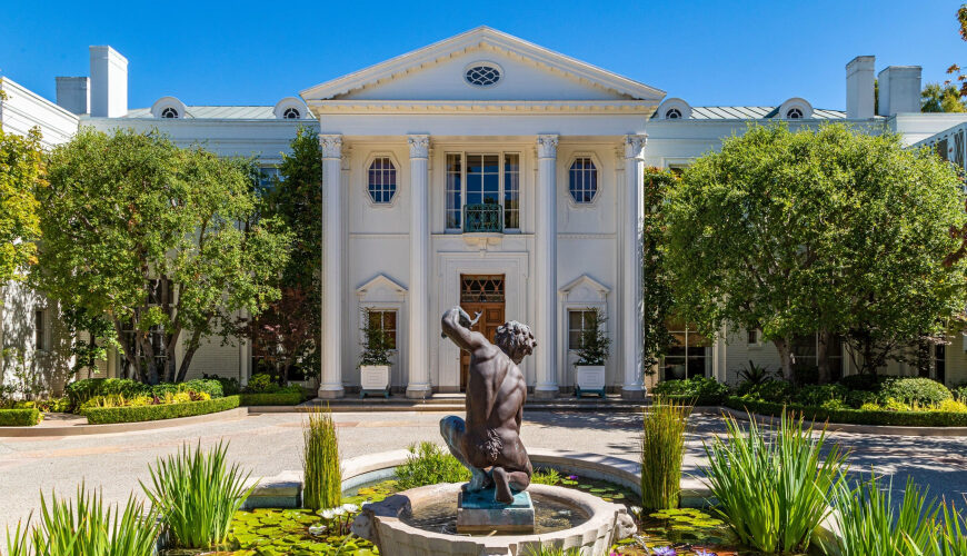 A Legal Tug-of-War Ends With the $130 Million Sale of Casa Encantada at Auction