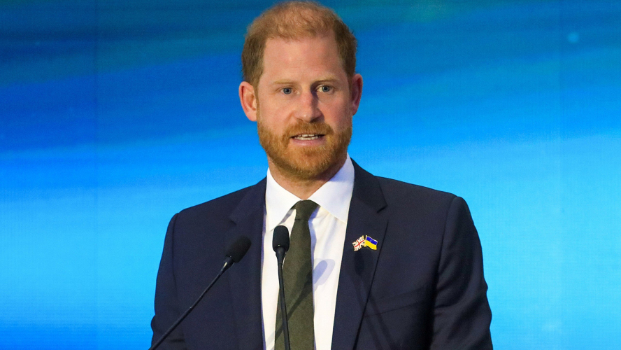Prince Harry’s U.K. Trip Sparks Drama Over Buckingham Palace Stay