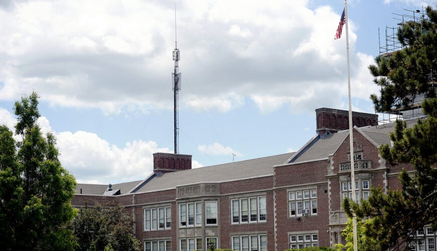 Stony Brook Harbor Is the Latest Front in America’s Cell Tower Fight