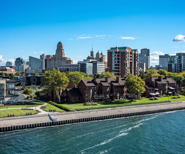 The City That Never Heats: The Unexpected Cool-Climate, Hot Market Metro