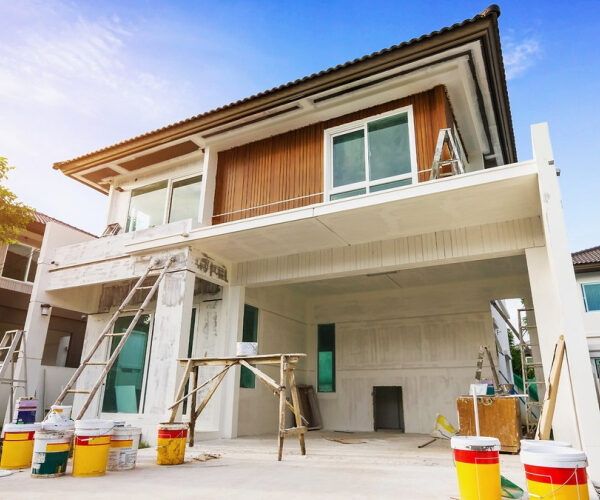Contractors Will Ghost Mid-Project. Here’s How To Salvage Your Reno