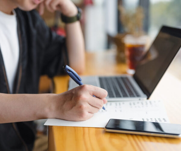 Ways to stay consistent on your agent social media without posting every day