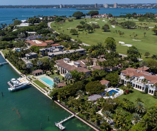 Top 5 States for Foreign Homebuyers-Where Nearly 50% Are Paying Cash for Homes