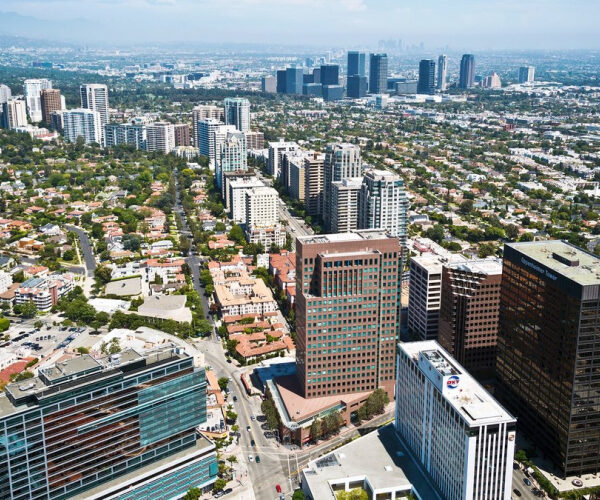 Los Angeles Luxury Condo Market Heats Up as Wealthy Buyers Move In