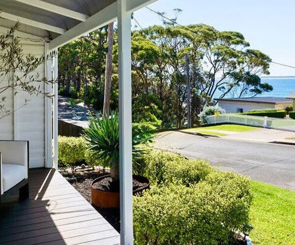 ‘Cash Buyer’ Snaps Up Beach Cottage After $1M Price Drop