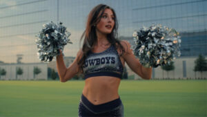 Dallas Cowboys Cheerleaders Alum Reece Weaver Moves to New York City
