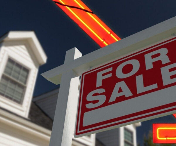 Mortgage Applications Decline as Higher Interest Rates Strain Affordability