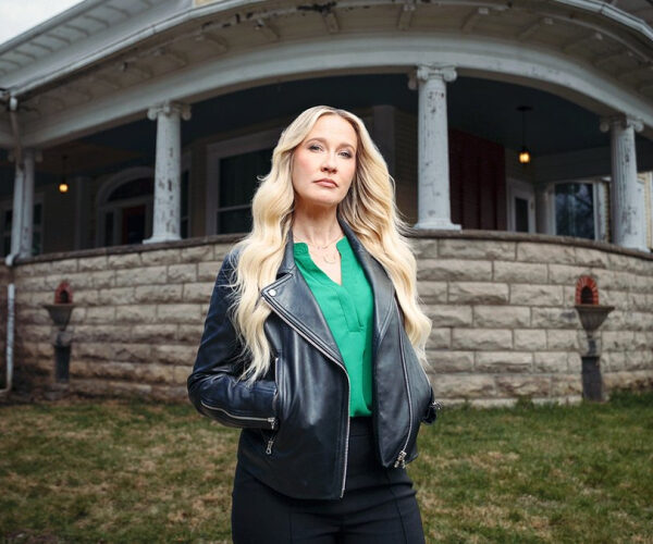 Inside the ‘Tormented’ History of Ohio’s ‘Haunted’ Bihl Manor