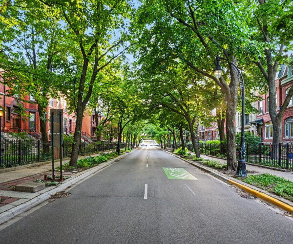 Chicago Home Prices Rise as Fewer Homes Hit the Market