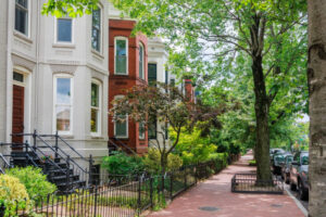 Washington, D.C. Inventory Surges While Prices Slide