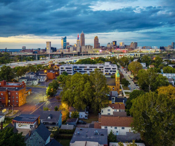 People Are Moving Less Than Ever-and It’s Costing Them Career and Lifestyle Upgrades