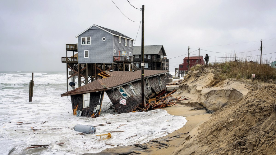 Outer Banks Homes Face Collapse as Nor’easter Worsens Erosion