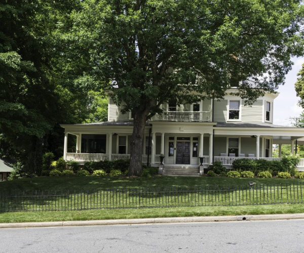 Winston-Salem Inventory Surges as Prices Cool for Buyers