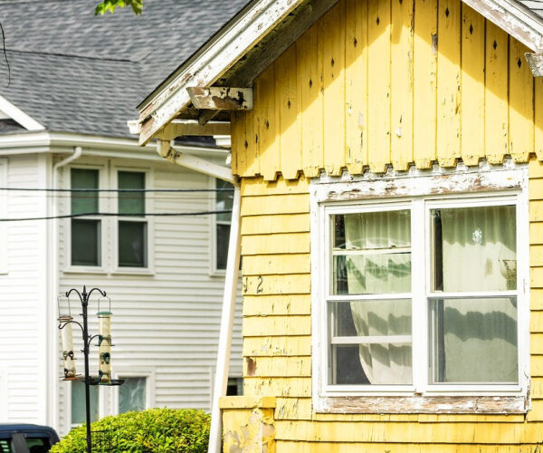 Saving America’s Aging Homes: Inside the Bipartisan Push for HUD Repair Grants