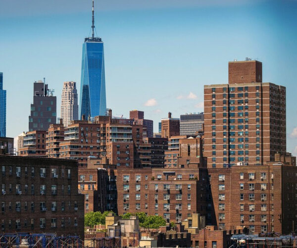 Rents Are Falling. So Why Are More Middle-Income Renters Falling Behind?