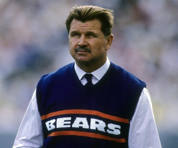 Legendary Chicago Bears Coach Mike Ditka Dies at 86 Inside Chicago Condo-Less Than 2 Years After Selling Florida Home