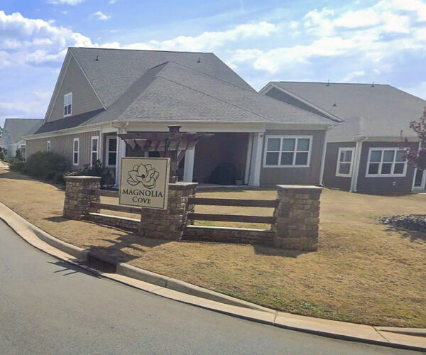 Homeowners Face Foreclosure After HOA Raised Monthly Fees to $2,500
