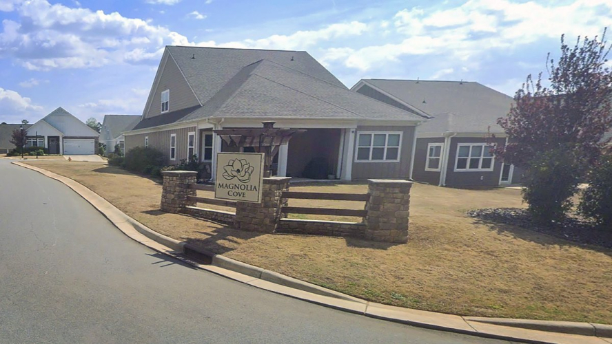 Homeowners Face Foreclosure After HOA Raised Monthly Fees to $2,500